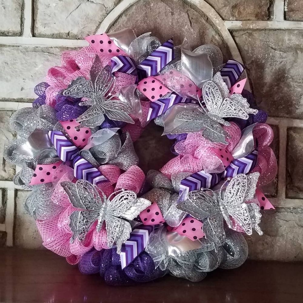 ๐ฆ HANDMADE BUTTERFLY SPRING SUMMER WREATH ๐ฆ - Picture 4 of 4